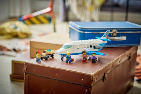 LEGO City 60492 - Samolot pasażerski