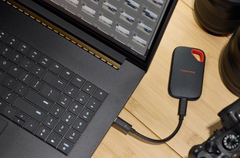 Sandisk Extreme Portable SSD "Tripel" USB 2TB External Drives 2000MB/s(R) / 1800MB/s(W)