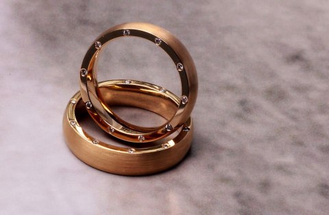 Złota obrączka XZD1859 - Diament