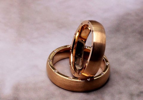 Złota obrączka XZD1859 - Diament