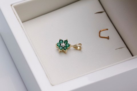 Złoty wisiorek WZD0954 - Diament