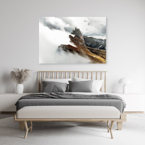 Obraz na płótnie, Górski szczyt w chmurach - 60x40