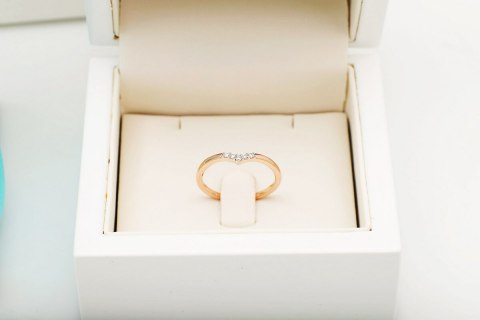 Złoty pierścionek PRD5990 - Diament