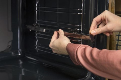 Piekarnik GORENJE BO6737E02BG