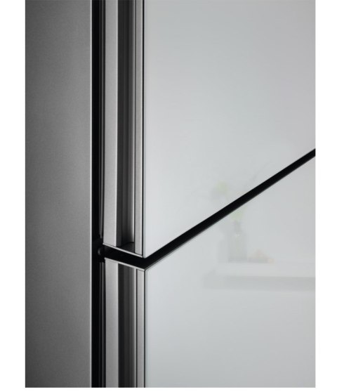 Chłodziarko-zamrażarka ELECTROLUX LNT7ME36G2 (WYPRZEDAŻ)