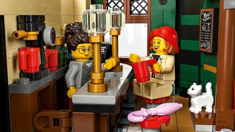 LEGO ICONS 10350 Dom w stylu angielskim