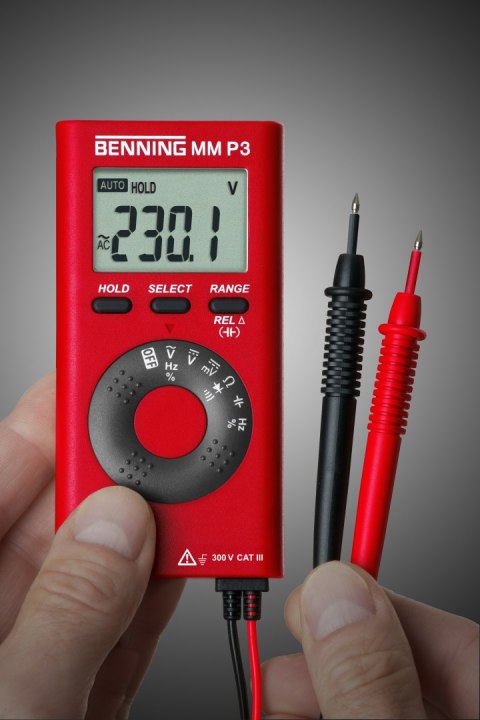 Miernik uniwersalny BENNING MM P3 cyfrowy z akcesoriami