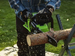 40V pilarka łańcuchowa 40 cm Greenworks GD40CS18K2X zestaw ładowarka + 2x aku 2Ah