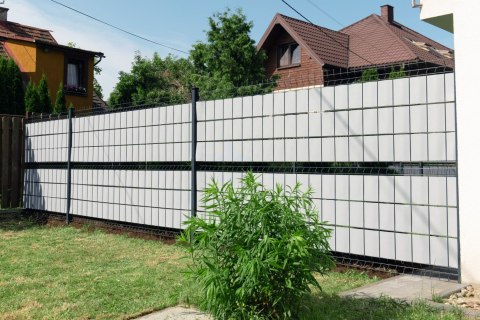 Taśma ogrodzeniowa ROLKA 26mb SMART 19cm PROTECTO™ SZARA