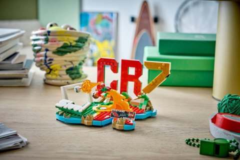 LEGO Editions 43012 - Cristiano Ronaldo - piłkarskie momenty