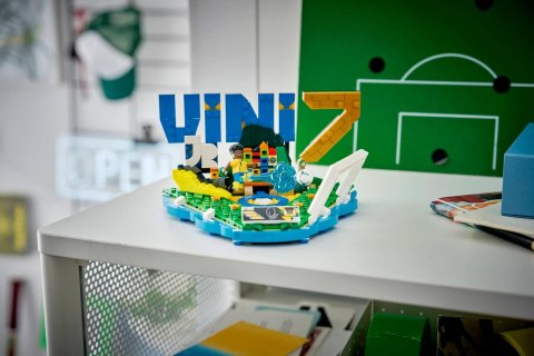LEGO Editions 43027 - Vini Jr. - piłkarskie momenty
