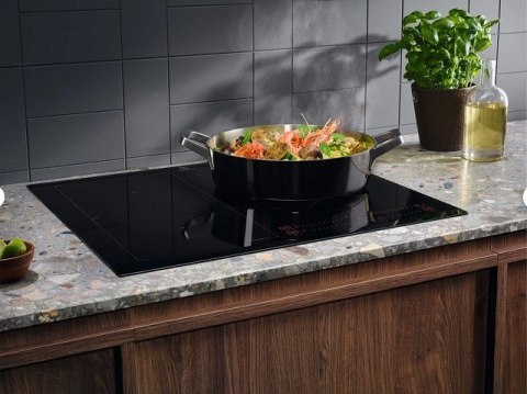 Płyta indukcyjna ELECTROLUX CIS62450 SenseBoil Hob2Hood Bridge