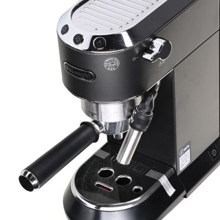 Ekspres ciśnieniowy DeLonghi Dedica Style EC 685.BK (1350W; kolor czarny) (OUTLET)