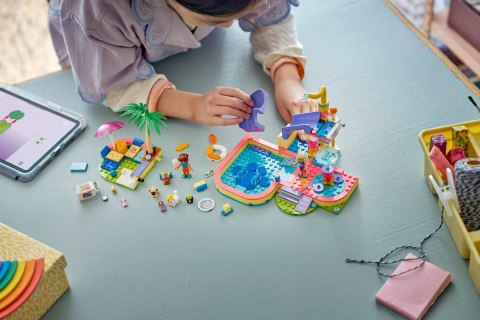 LEGO Friends 42676 - Frajda w parku wodnym