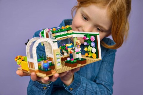 LEGO Friends 42693 - Kreatywna kwiaciarnia