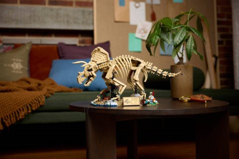 LEGO Jurassic World 77985 - Szkielety dinozaurów: Triceratops
